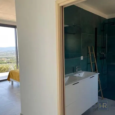 Family Villa, Beautiful Open Sea View & Scrubland Villa