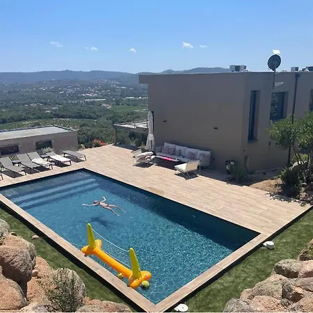 Family Villa, Beautiful Open Sea View & Scrubland Villa